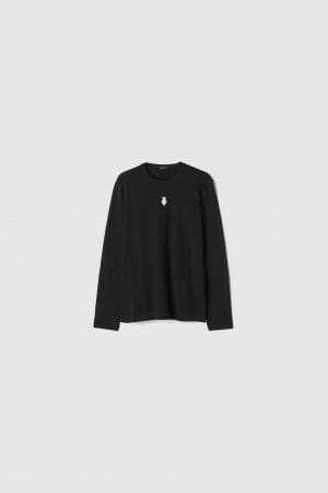 MEDAL LONG SLEEVE TEE - BLACK