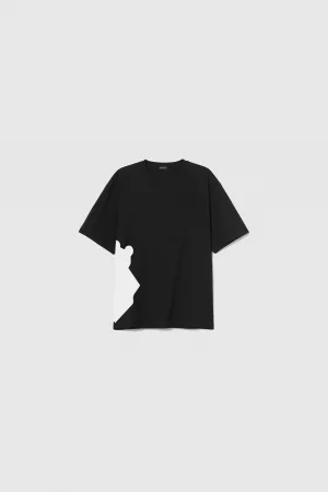 SIDE MEDAL OVERSIZED TEE - BLACK